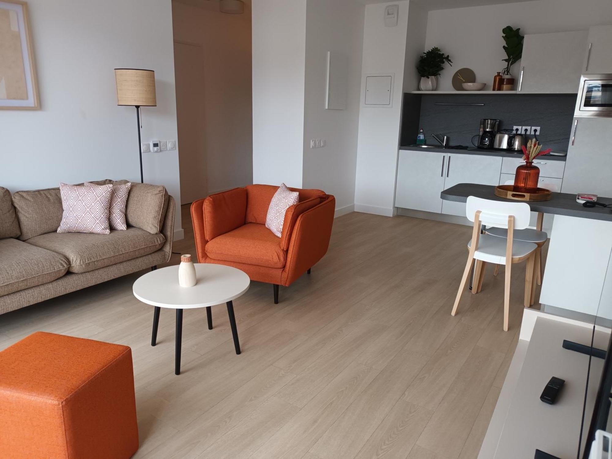Domitys Les Demoiselles Aparthotel Beaune  Exterior photo